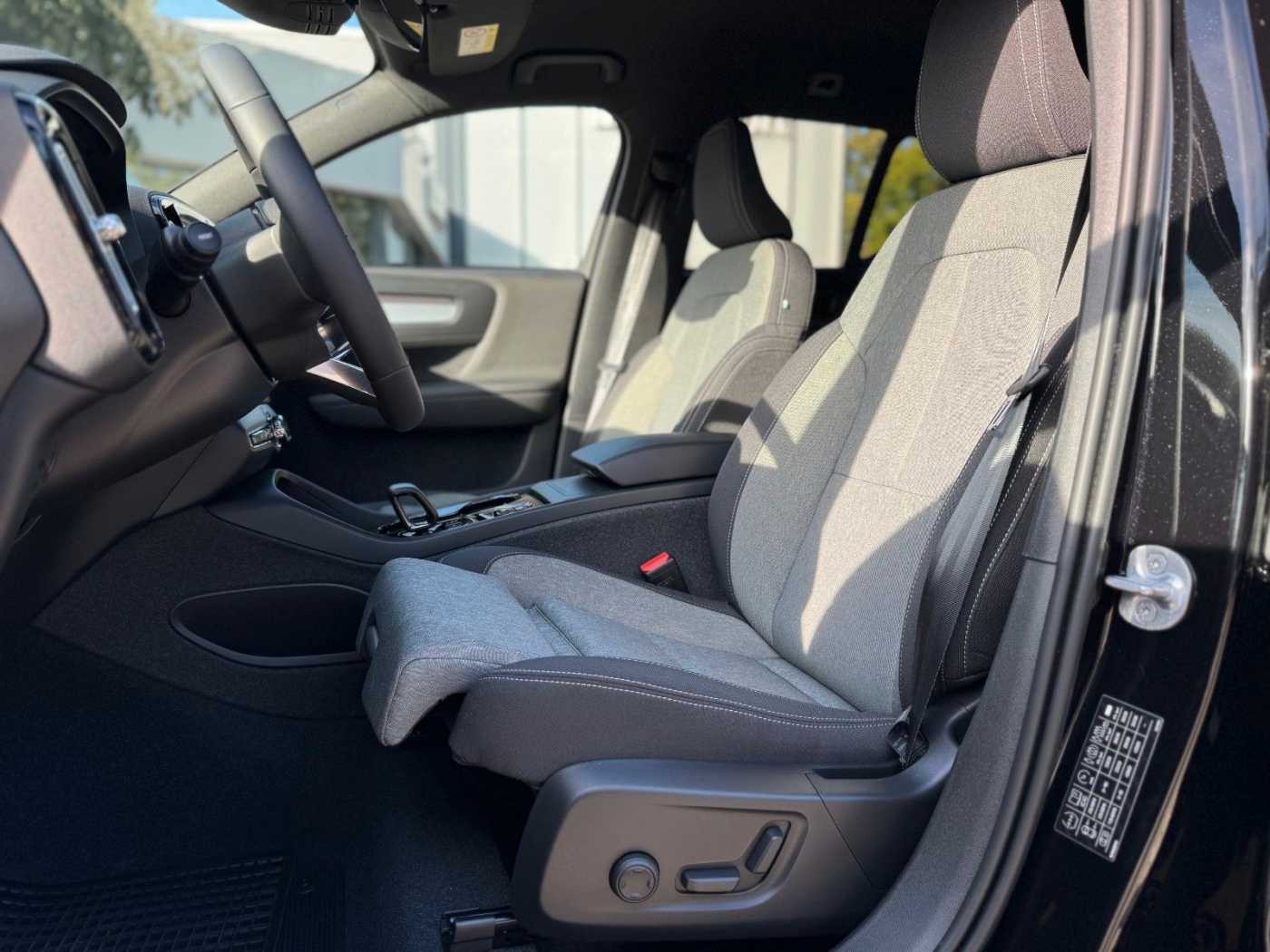 Volvo  T2 Geartr. PLUS DARK - 360 - Pilot Assist -