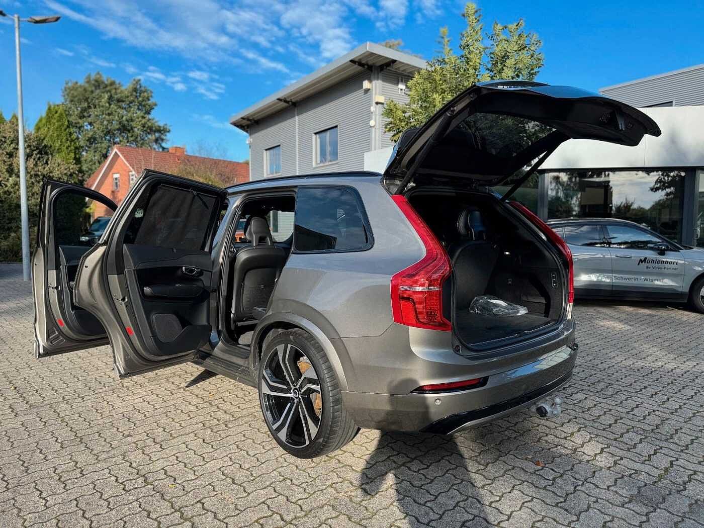 Volvo  T8 Recharge AWD Geartronic R-DESIGN - 7Si.