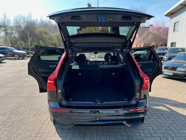 Volvo  B5 D AWD ULTIMATE DARK - Pilot - Standhzg.
