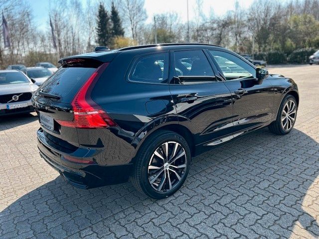 Volvo  B5 D AWD ULTIMATE DARK - Pilot - Standhzg.
