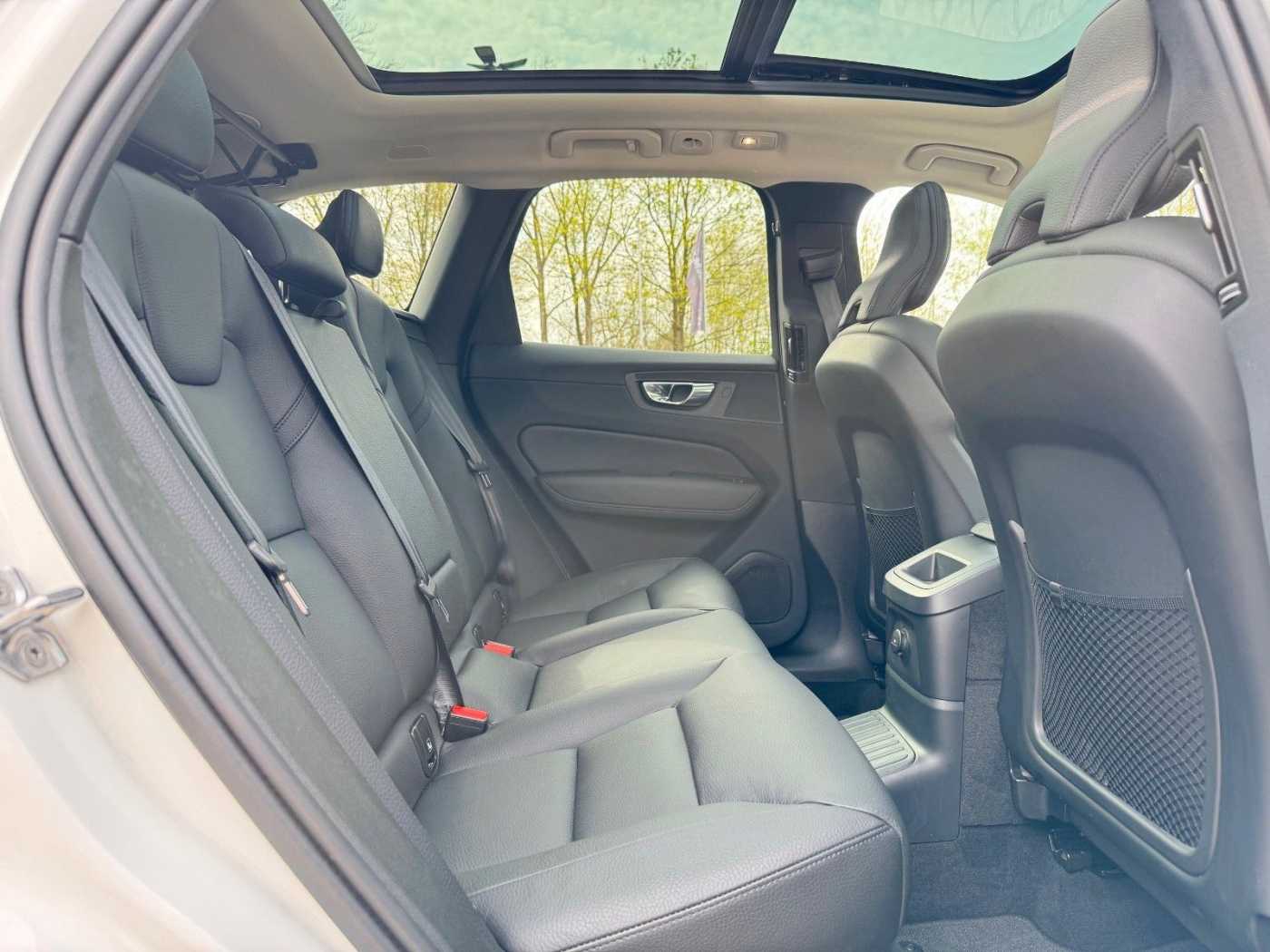 Volvo  T6 Recharge AWD INSCRIPTION - AHK - HuD -