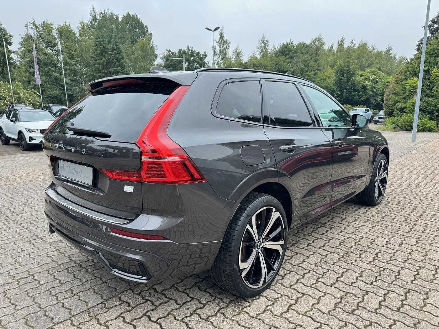 Volvo  T8 Recharge AWD R-DESIGN -AHK - 360 - Sthzg