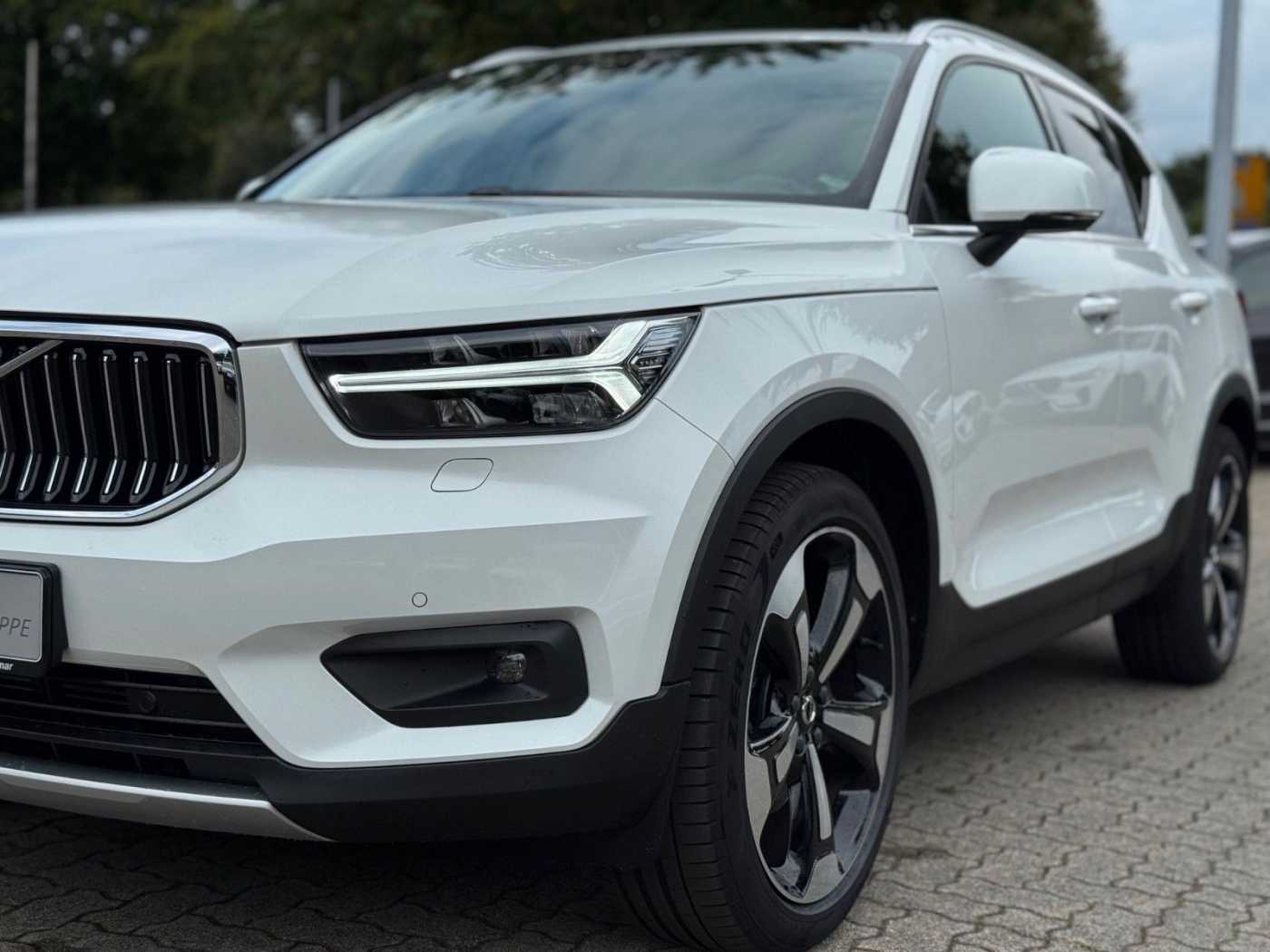 Volvo  T4 AWD Geartr. INSCRIPTION-20'-AHK-Cam-H/K