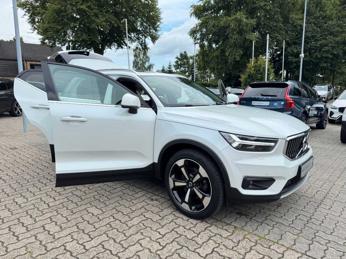 Volvo  T4 AWD Geartr. INSCRIPTION-20'-AHK-Cam-H/K