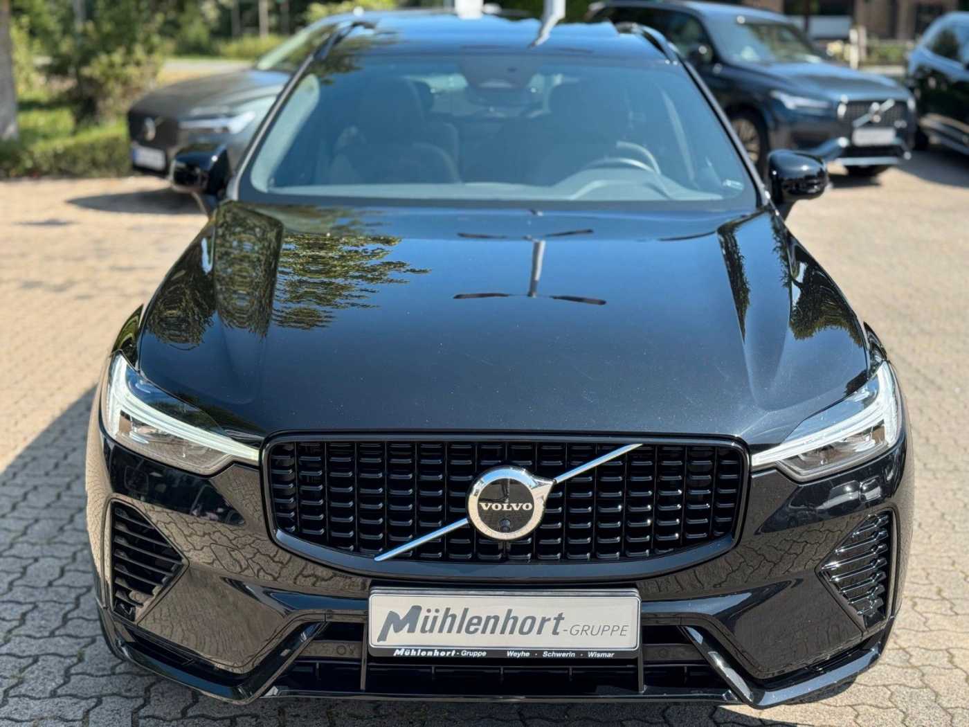 Volvo  T8 AWD R-DESIGN - Luft - 360 - Pilot - 21'