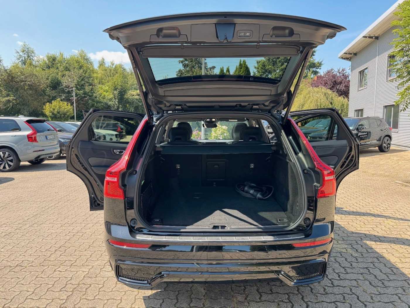 Volvo  T8 AWD R-DESIGN - Luft - 360 - Pilot - 21'