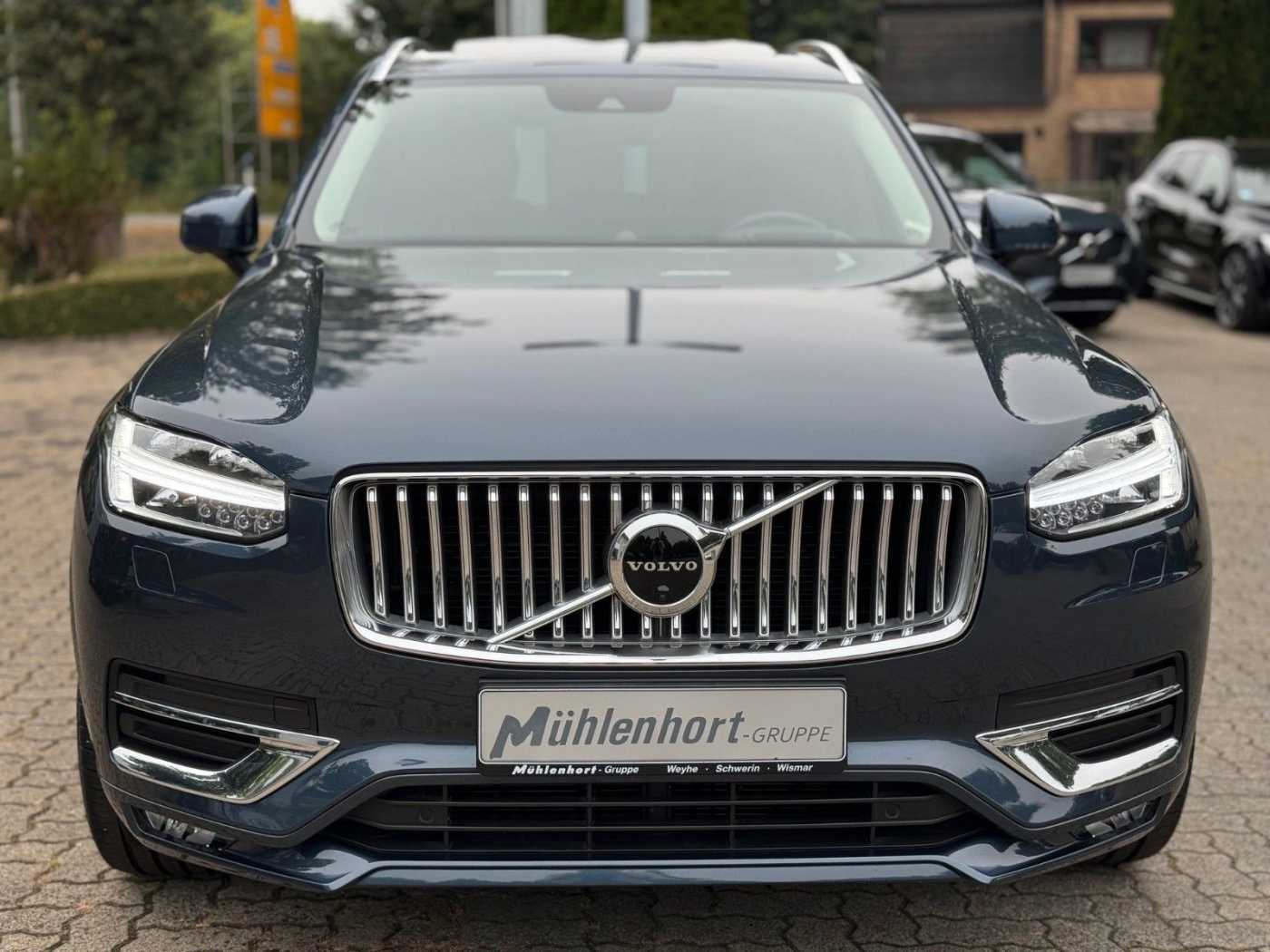 Volvo  B5 D AWD INSCRIPTION - AHK - Luft - Sthzg -