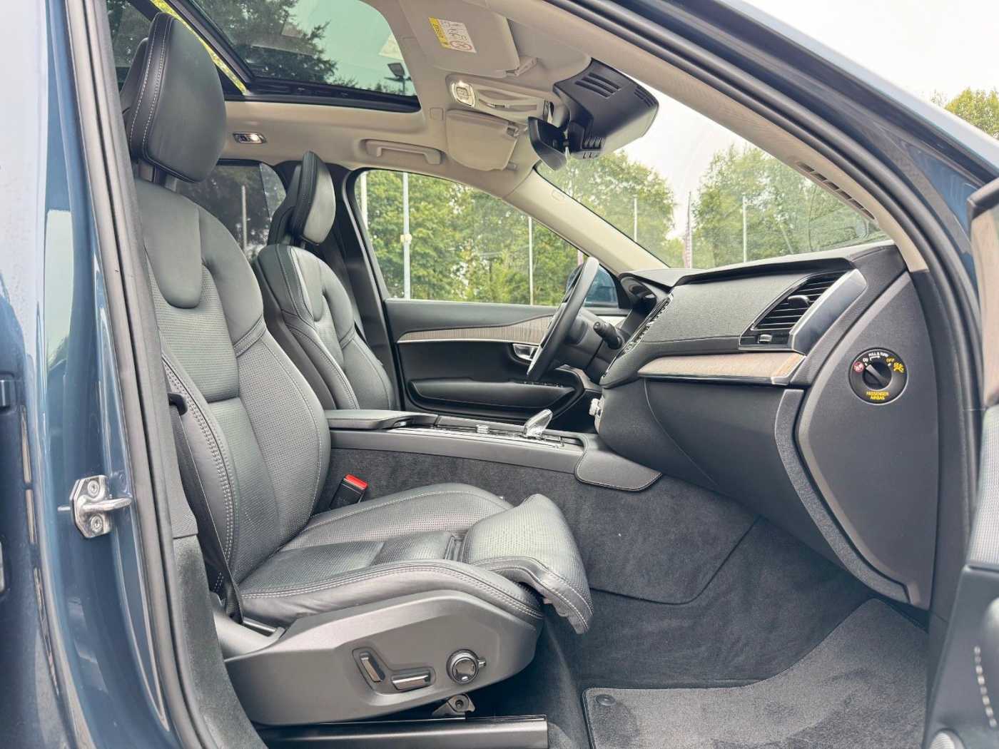 Volvo  B5 D AWD INSCRIPTION - AHK - Luft - Sthzg -