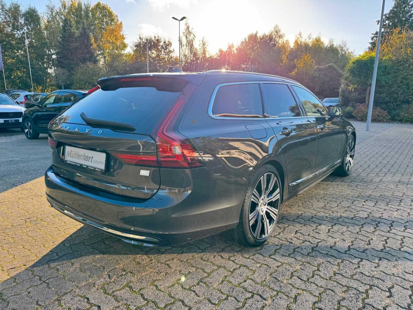 Volvo T6 AWD Geartronic INSCRIPTION-AHK-Pano-360-