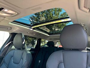 Volvo  T6 Recharge AWD PLUS DARK - Pano - 360° -