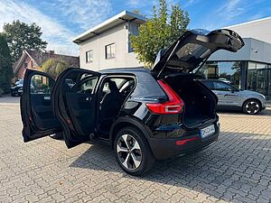 Volvo  T2 Geartr. PLUS DARK - 360 - Pilot Assist -