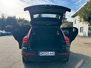 Volvo  T2 Geartr. PLUS DARK - 360 - Pilot Assist -