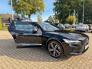 Volvo  T8 Recharge AWD Geartr. R-DESIGN - AHK - 360