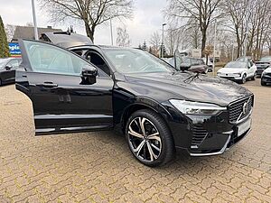 Volvo  T8 AWD Geartronic R-Design - 21' - Pano -