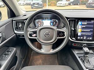 Volvo  D3 Geartr. MOMENTUM PRO - Cam - Lenkradhzg -