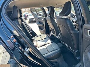Volvo  B3 B DKG PLUS DARK - 360 - BLIS - Pilot -