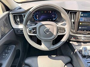 Volvo  B4 D AWD INSCRIPTION - Pilot - AHK - 360°