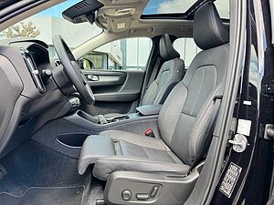 Volvo  B3 DKG PLUS DARK - Pixel - Pano - 360 - H/K