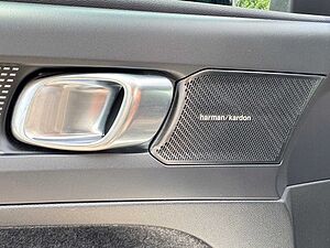 Volvo  T4 Recharge DKG R-DESIGN - 19' - Cam - H/K