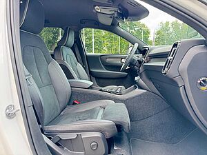 Volvo  T4 Recharge DKG R-DESIGN - 19' - Cam - H/K