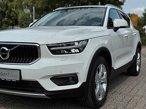 Volvo  T3 Geartr. MOMENTUM PRO - AHK - Frontschhzg