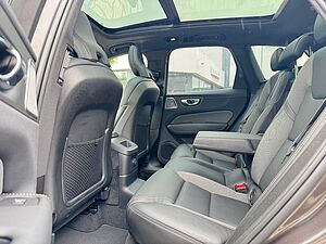 Volvo  T8 Recharge AWD R-DESIGN -AHK - 360 - Sthzg