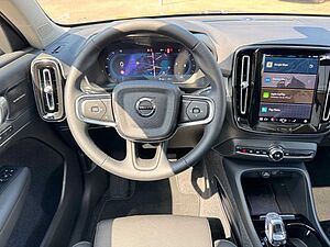 Volvo  B4 DKG ULTRA DARK - 360 - Pixel - Pilot -