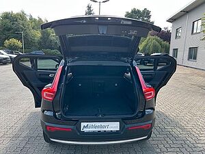Volvo  T3 MOMENTUM PRO - Cam - Keyless - Frontshzg