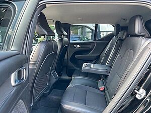 Volvo  T3 MOMENTUM PRO - Cam - Keyless - Frontshzg