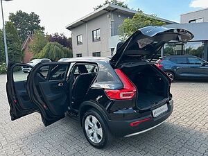 Volvo  T3 MOMENTUM PRO - Cam - Keyless - Frontshzg