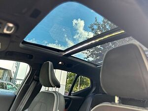 Volvo  T5 AWD Geartr. R-DESIGN -AHK-360-Pano-Pilot