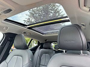 Volvo  T4 AWD Geartr. INSCRIPTION-20'-AHK-Cam-H/K