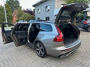 Volvo  T6 Recharge AWD R-DESIGN- Pano - Pilot - H/K