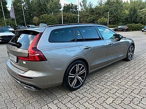 Volvo  T6 Recharge AWD R-DESIGN- Pano - Pilot - H/K
