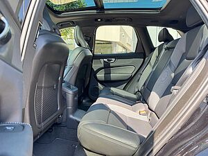 Volvo  T8 AWD R-DESIGN - Luft - 360 - Pilot - 21'