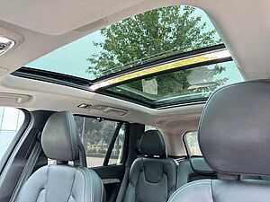 Volvo  B5 D AWD INSCRIPTION - AHK - Luft - Sthzg -