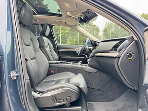 Volvo  B5 D AWD INSCRIPTION - AHK - Luft - Sthzg -