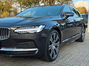 Volvo T6 AWD Geartronic INSCRIPTION-AHK-Pano-360-