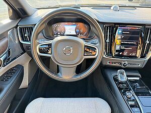 Volvo T6 AWD Geartronic INSCRIPTION-AHK-Pano-360-