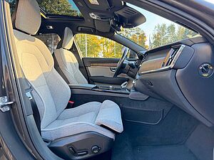 Volvo T6 AWD Geartronic INSCRIPTION-AHK-Pano-360-