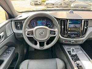 Volvo  B5 D AWD ULTIMATE DARK - Luftfahrw. - HEICO