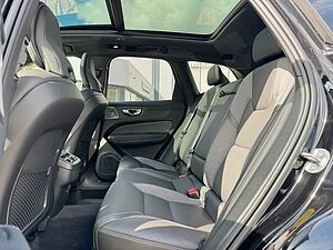 Volvo  B5 D AWD ULTIMATE DARK - Luftfahrw. - HEICO
