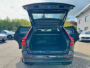 Volvo  B5 D AWD ULTIMATE DARK - Luftfahrw. - HEICO