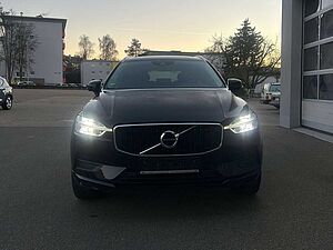 Volvo  Momentum Pro AWD