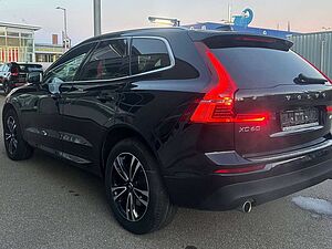 Volvo  Momentum Pro AWD