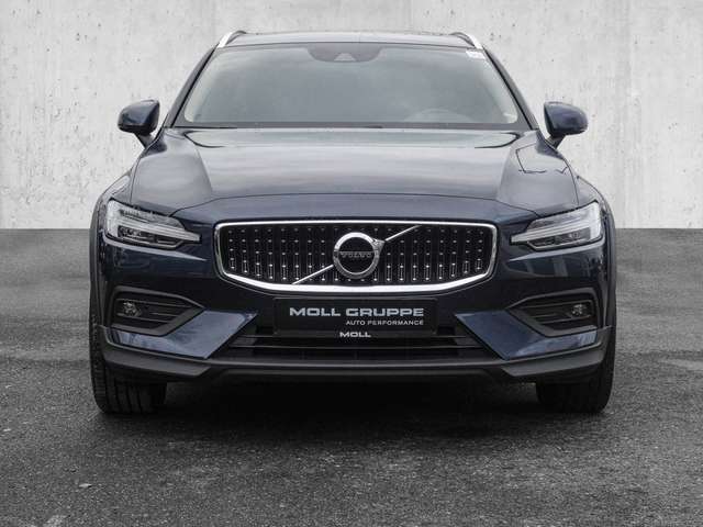 Volvo  AWD Navi Keyless LED