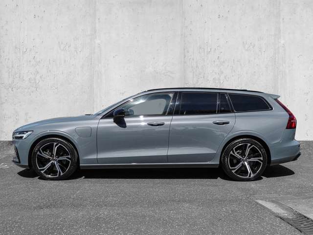Volvo  T8 Twin Engine AWD Ultimate Dark Plug-In Head UP A
