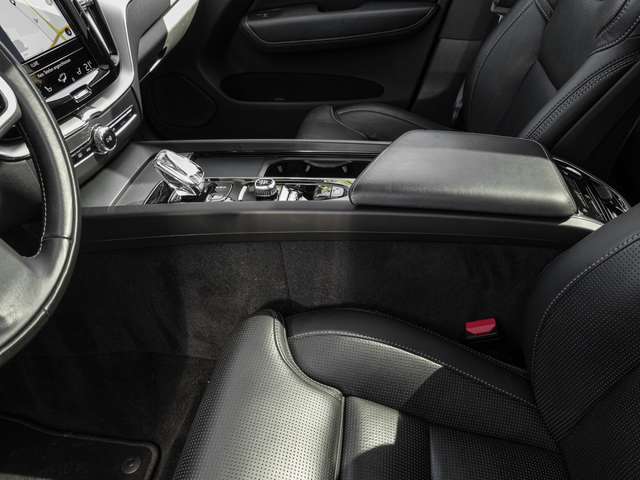 Volvo  B5 AWD Inscription Pano Head UP 360Grad