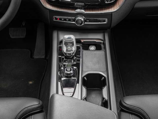 Volvo  T8 AWD Ultimate Bright Plug-In