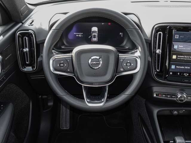 Volvo  P8 Pure Electric 2WD Ultimate Pano 360Grad